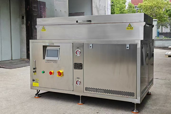 ylg060net永利娱高-152℃超低温淬火冷冻箱，极致低温技术开启工业冷冻新时代